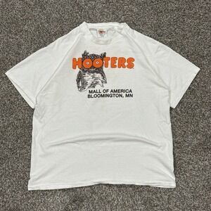 Vintage 90s Hooters Mall of America T-Shirt Mens XL White Single Stitch USA Made